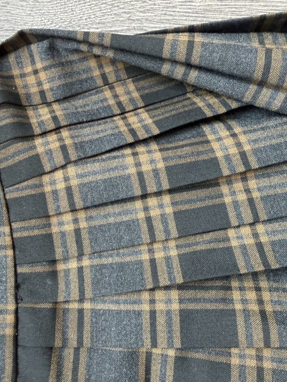 Sandro NWOT check pattern pleated mini skirt 36 - Picture 7 of 8